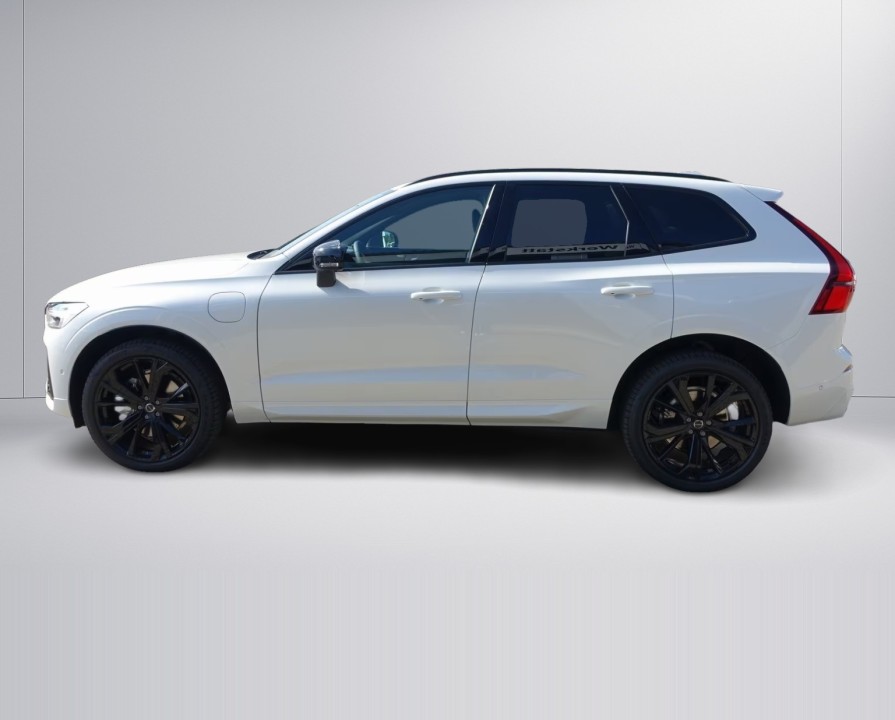 Volvo XC 60 T6 Black Edition - foto 6