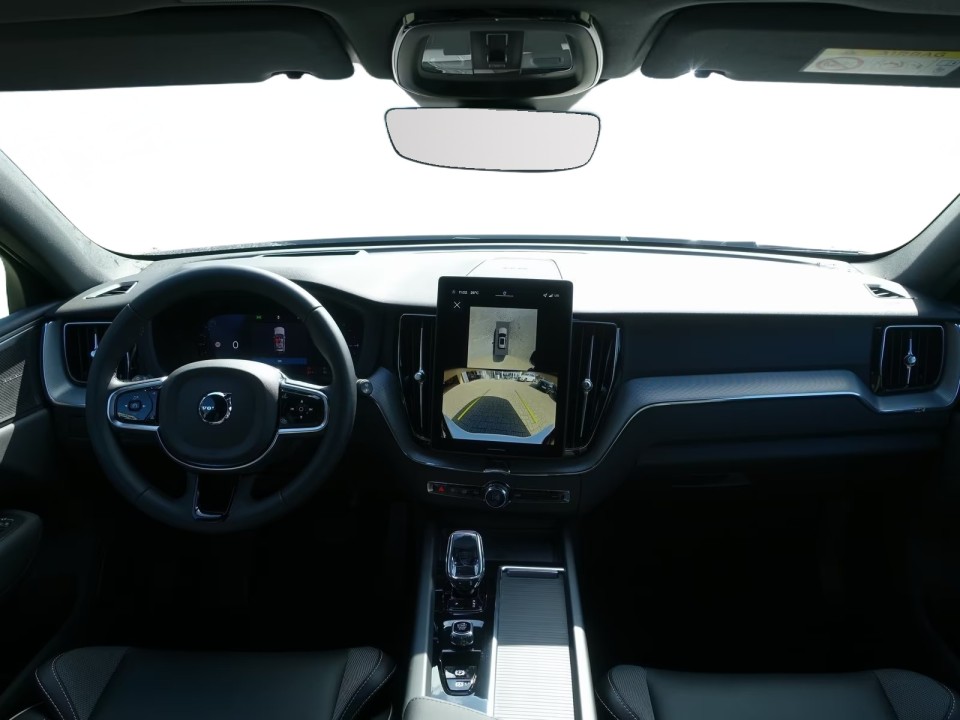 Volvo XC 60 T6 Black Edition - foto 10