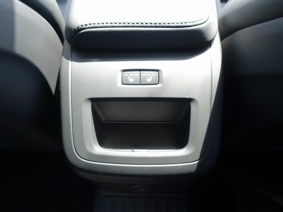 Volvo XC 60 T6 Black Edition - foto 22