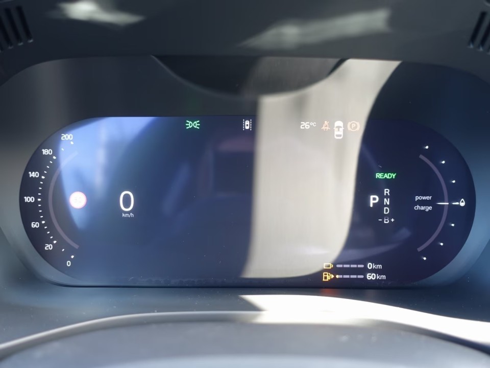 Volvo XC 60 T6 Black Edition - foto 15