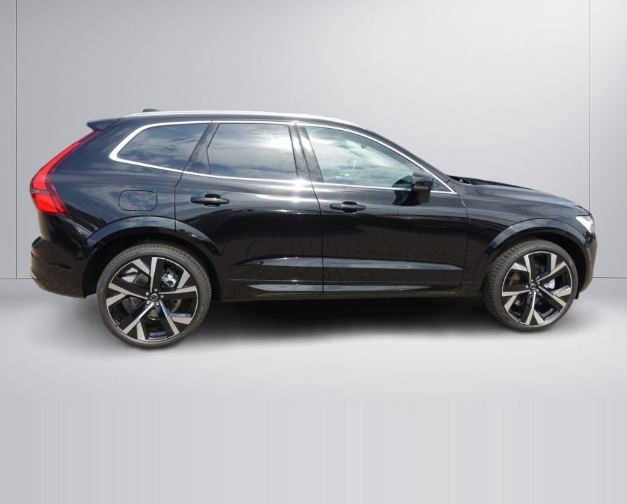 Volvo XC 60 T6 (2)