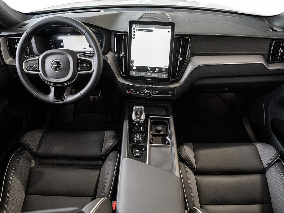 Volvo XC 60 T6 Ultra Black Edition - foto 7