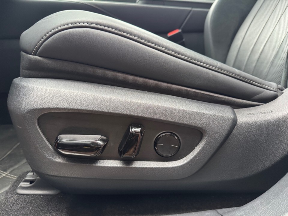 Lexus Seria RX 500h F-Sport - foto 27