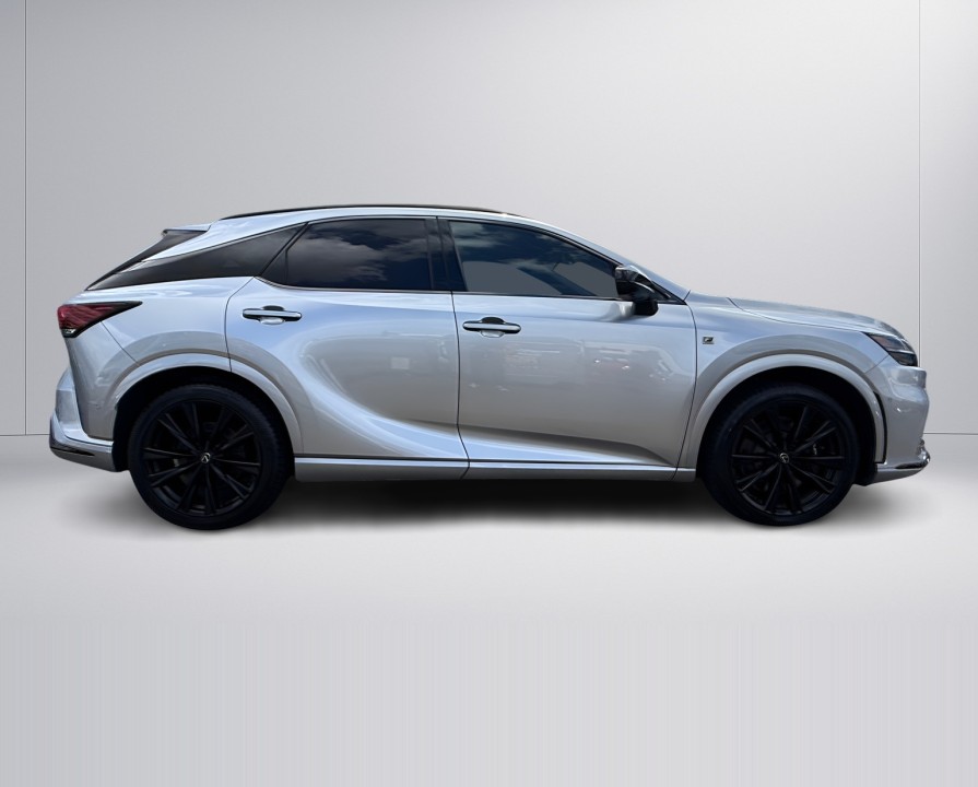 Lexus Seria RX 500h AWD F-Sport (2)