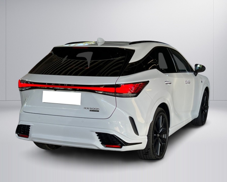 Lexus Seria RX 500h (3)