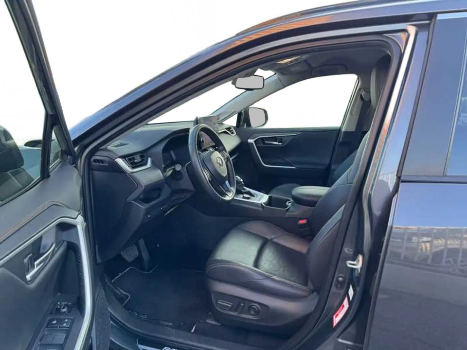 Toyota RAV4 - foto 7