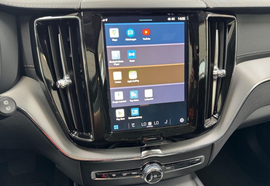 Volvo XC 60 T8 Ultimate Dark - foto 22