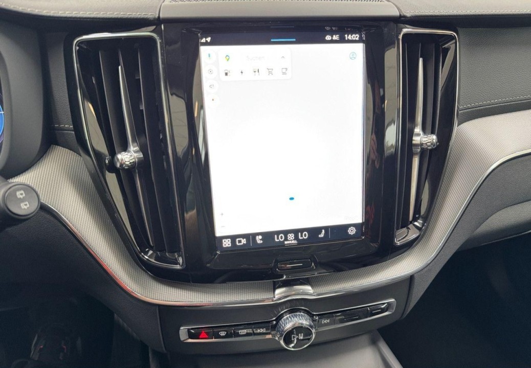 Volvo XC 60 T8 Ultimate Dark - foto 14