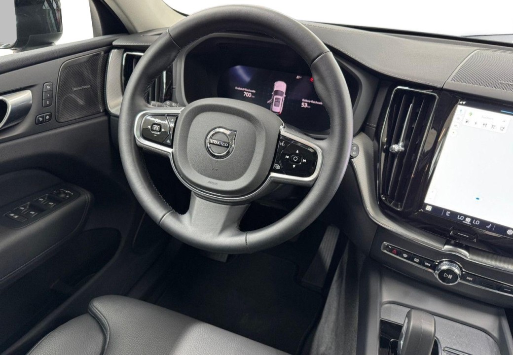 Volvo XC 60 T8 Ultimate Dark - foto 10