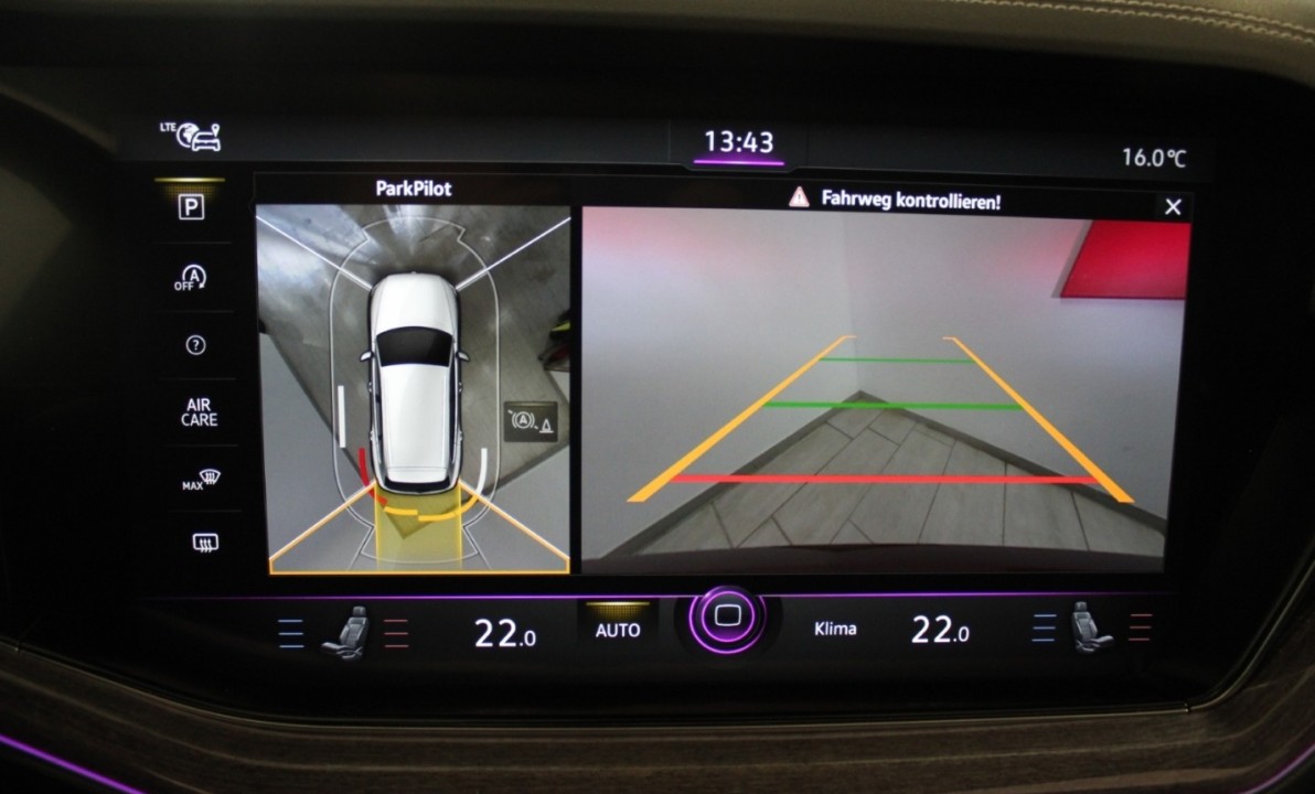 Volkswagen Touareg 4Motion R-line - foto 8