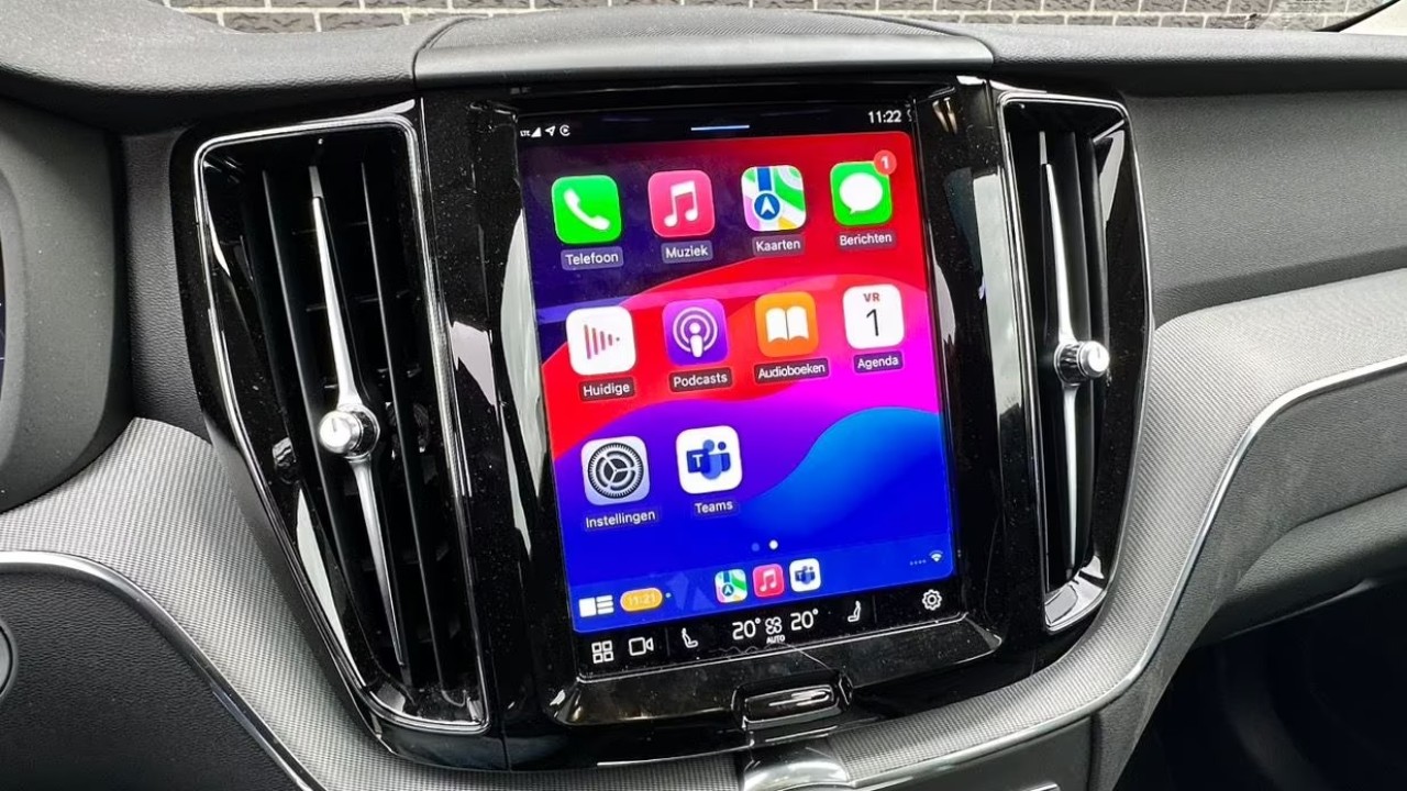 Volvo XC 60 T8 Plus Dark - foto 16