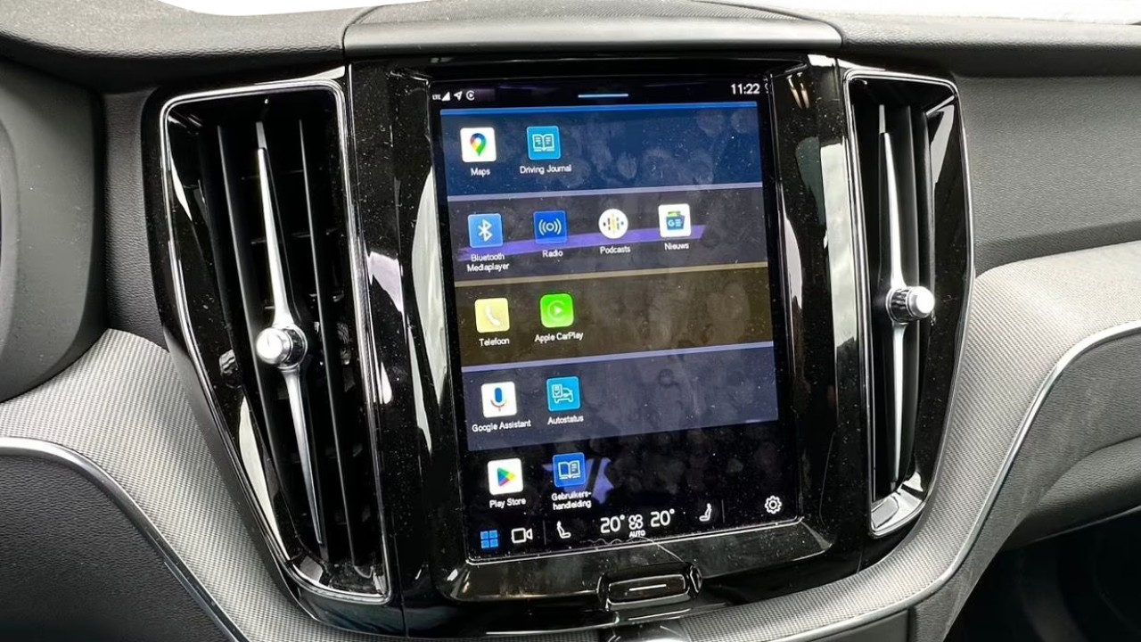 Volvo XC 60 T8 Plus Dark - foto 19