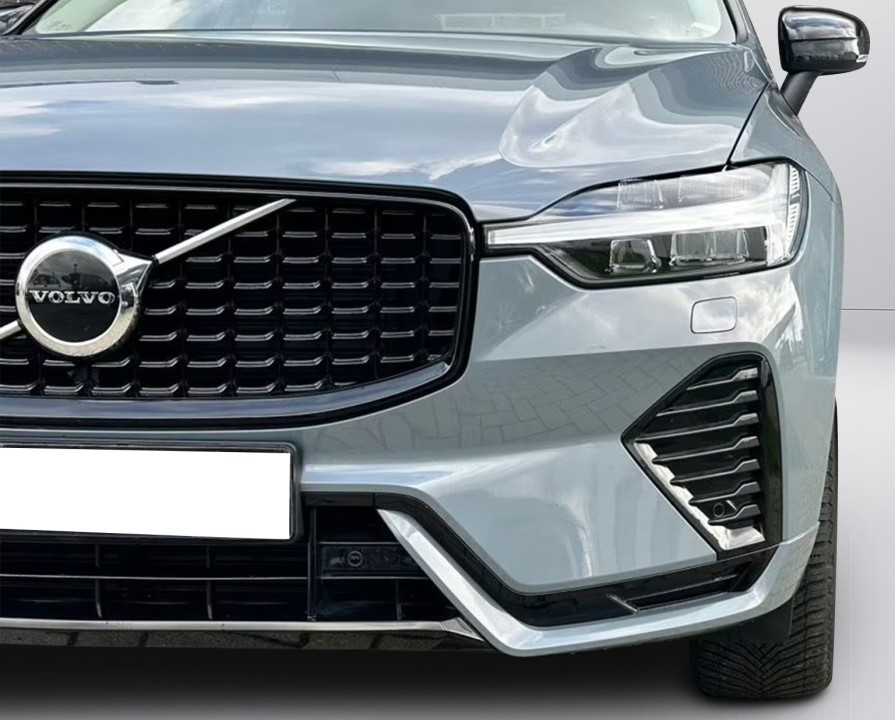Volvo XC 60 T8 Plus Dark - foto 36