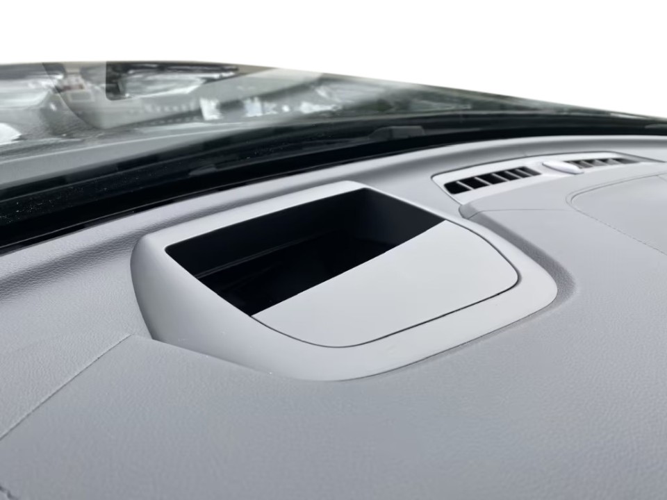 Volvo XC 60 Ultra Black Edition Recharge - foto 17