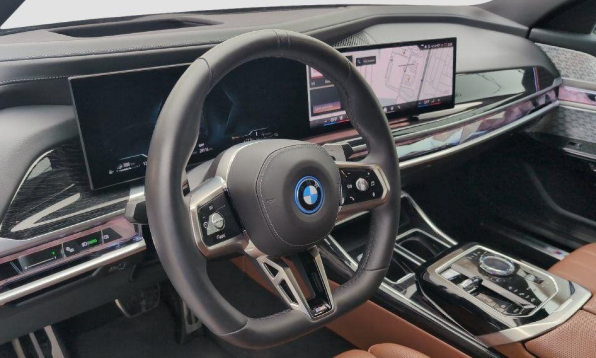 BMW Seria 7 750e xDrive - foto 7