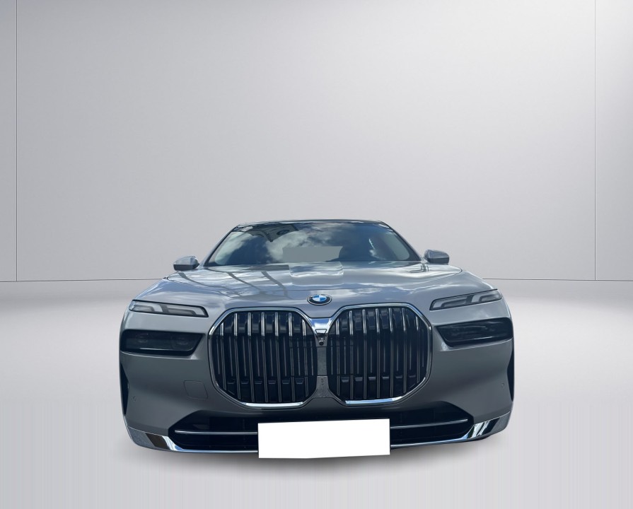 BMW Seria 7 740d xDrive - foto 8