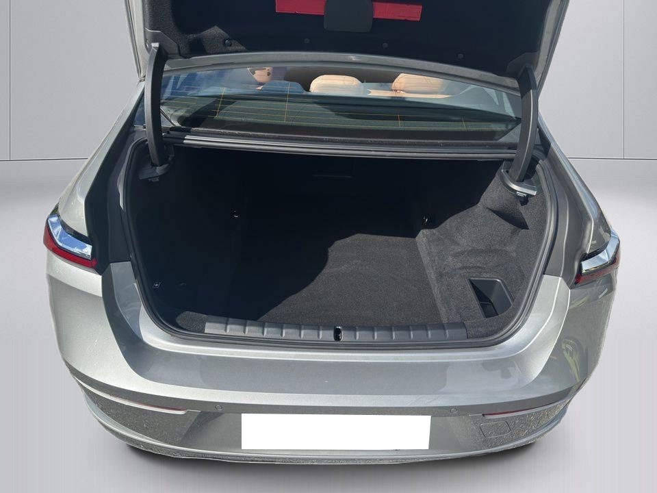 BMW Seria 7 740d xDrive - foto 21