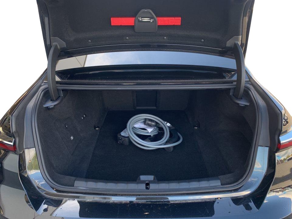 BMW Seria 7 750e xDrive - foto 12