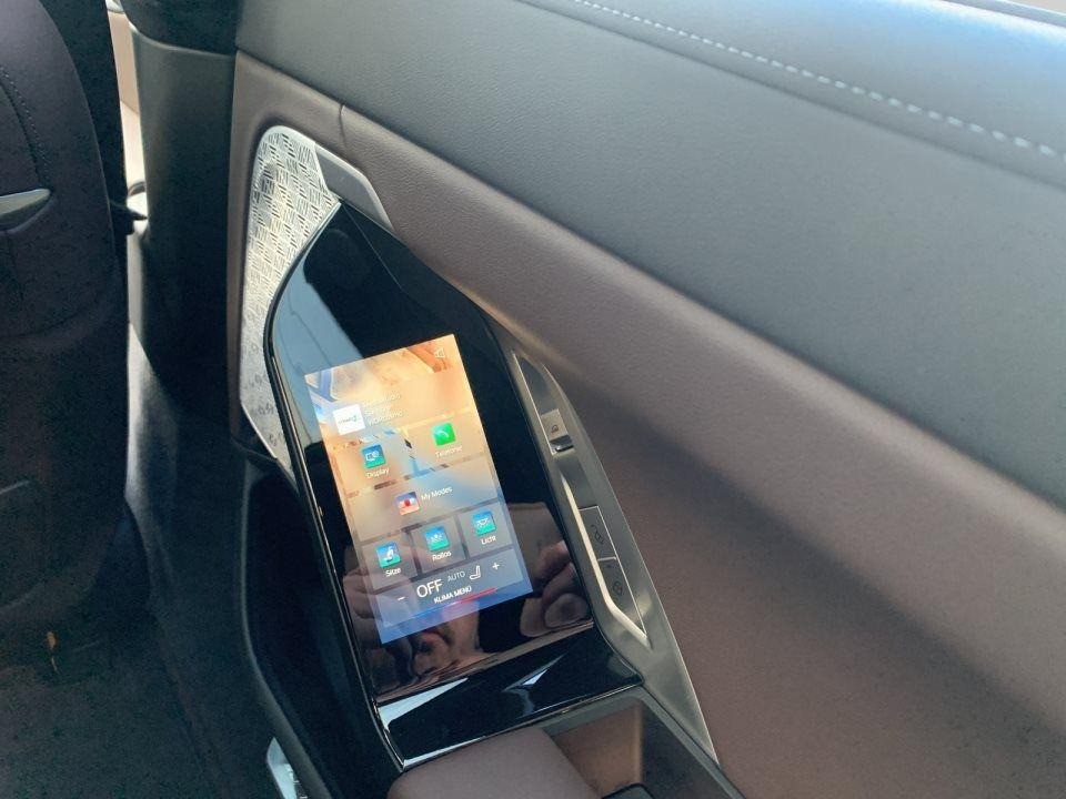 BMW Seria 7 750e xDrive - foto 11