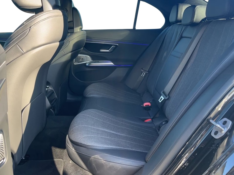 Mercedes-Benz E 450d 4MATIC Avantgarde - foto 9