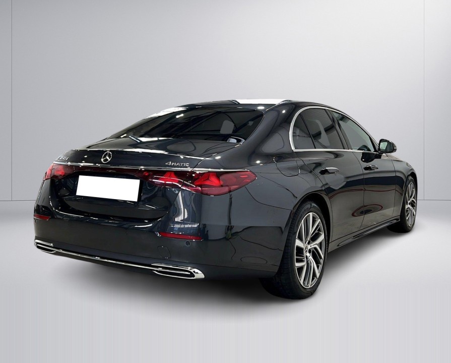 Mercedes-Benz E 450d 4MATIC Avantgarde (5)