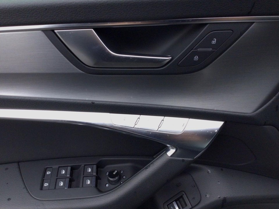 Audi A6 Limousine 45 TFSI Quattro S-tronic - foto 8