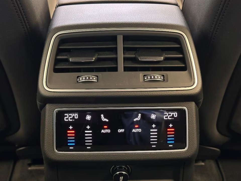 Audi A6 Limousine 45 TDI Quattro S-tronic - foto 17