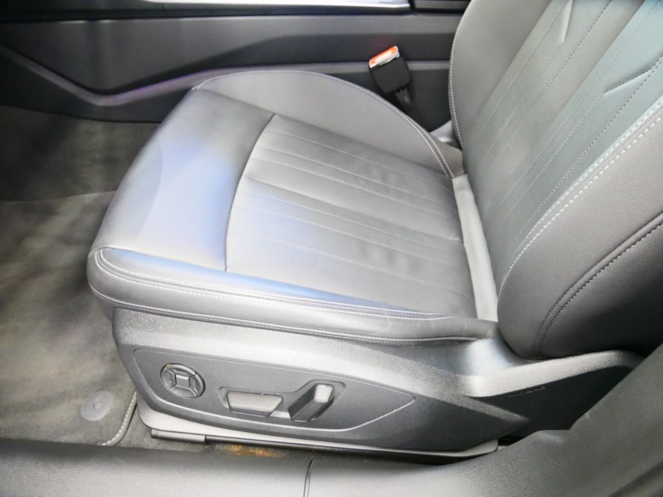 Audi A6 Limousine 40 TDI Quattro S-tronic - foto 13