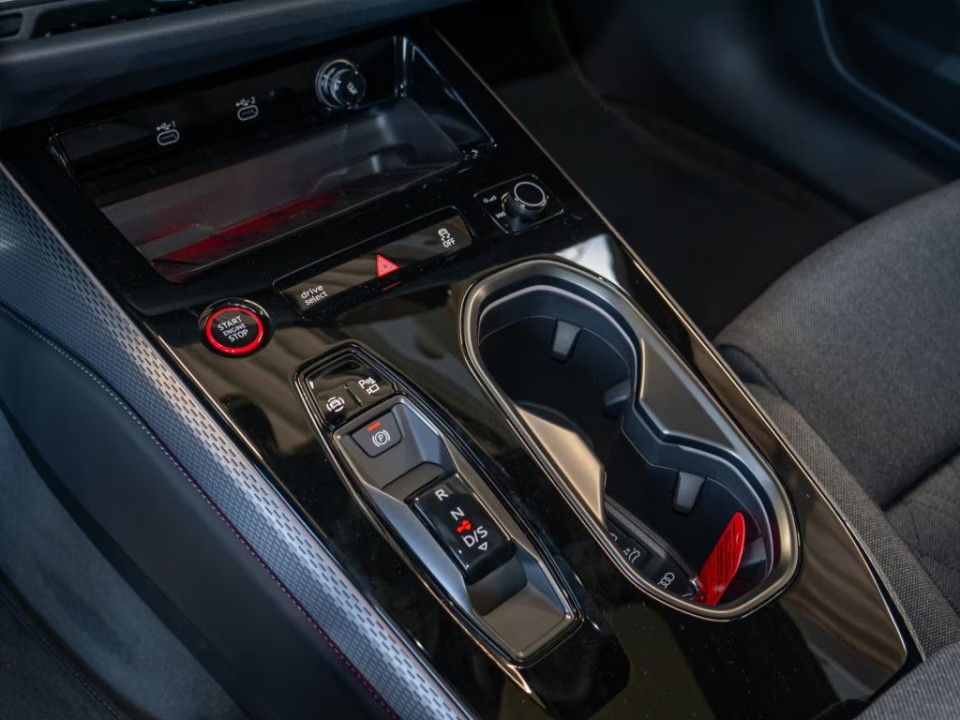 Audi A6 Limousine TDI Quattro S-tronic - foto 8