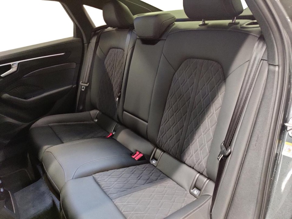 Audi A6 Limousine E-hybrid Quattro S-tronic - foto 8