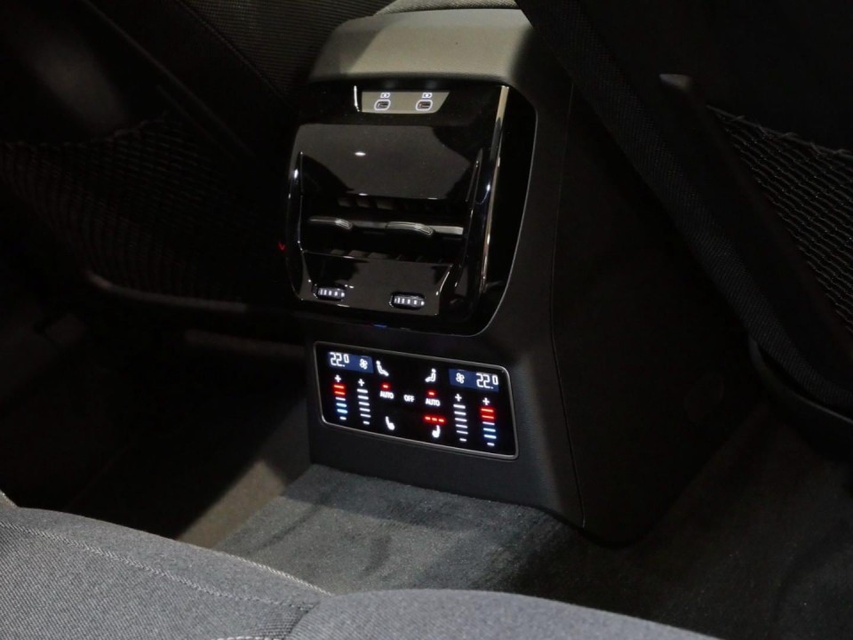 Audi A6 Limousine E-hybrid Quattro S-tronic - foto 16