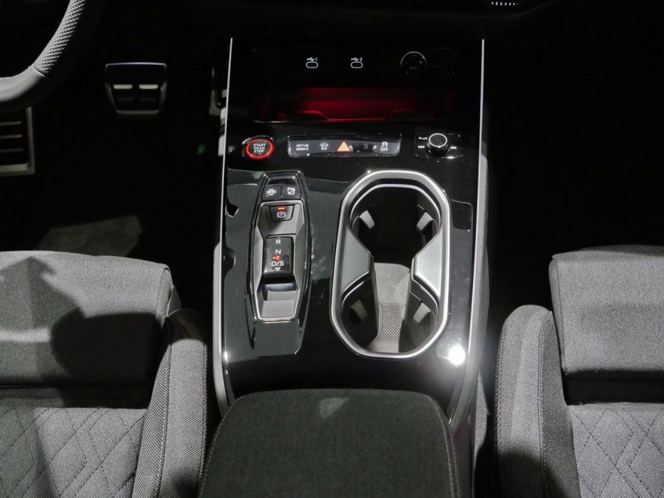 Audi A6 Limousine E-hybrid Quattro S-tronic - foto 19