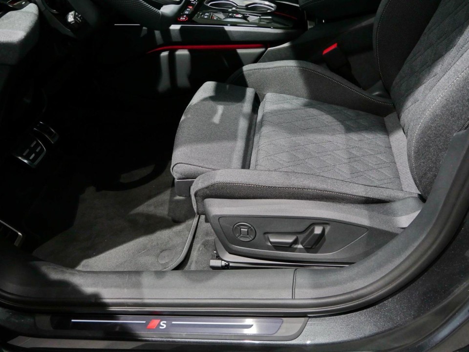 Audi A6 Limousine E-hybrid Quattro S-tronic - foto 20