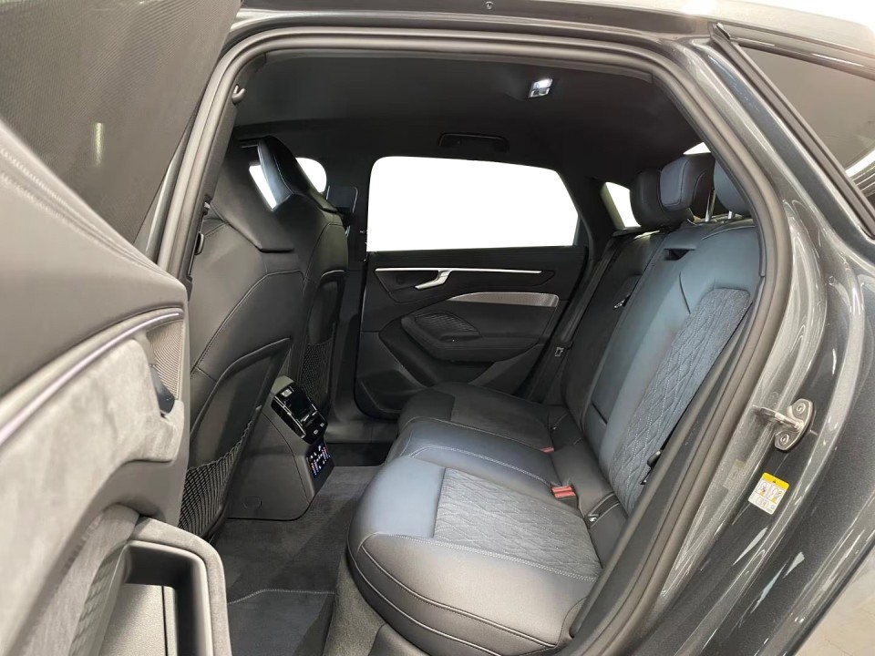 Audi A6 Limousine TDI Quattro S-tronic - foto 10