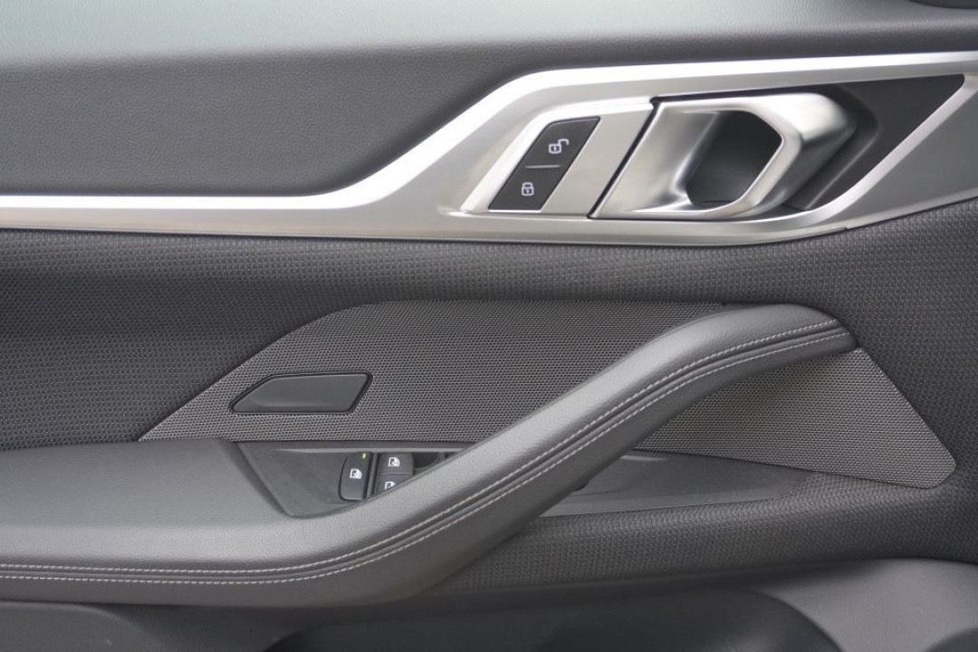 BMW Seria 4 xDrive420d - foto 14