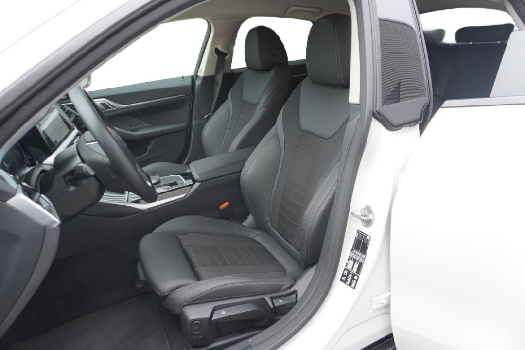 BMW Seria 4 xDrive420d - foto 7