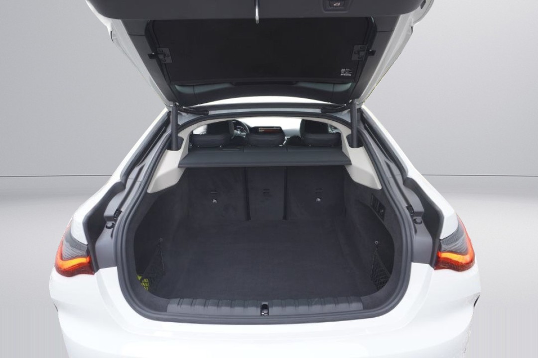 BMW Seria 4 xDrive420d - foto 18