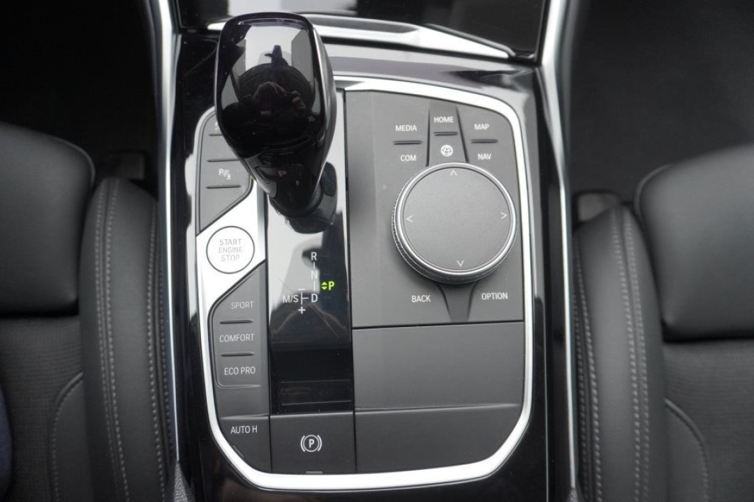 BMW Seria 4 xDrive420d - foto 11