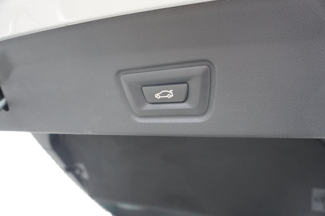 BMW Seria 4 xDrive420d - foto 17