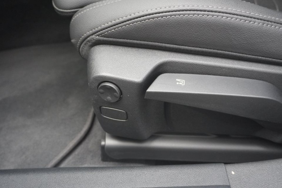 BMW Seria 4 xDrive420d - foto 16