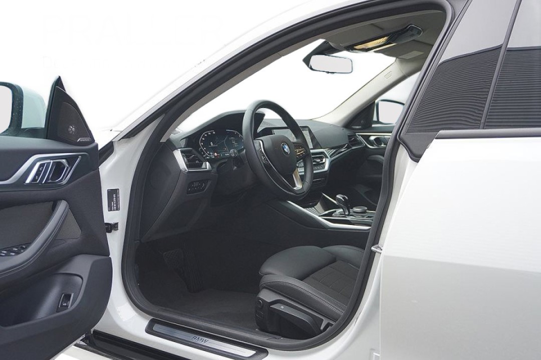 BMW Seria 4 xDrive420d - foto 8