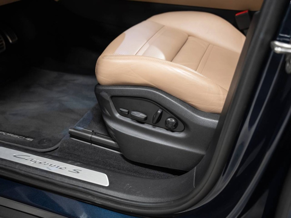 Porsche Cayenne S - foto 19
