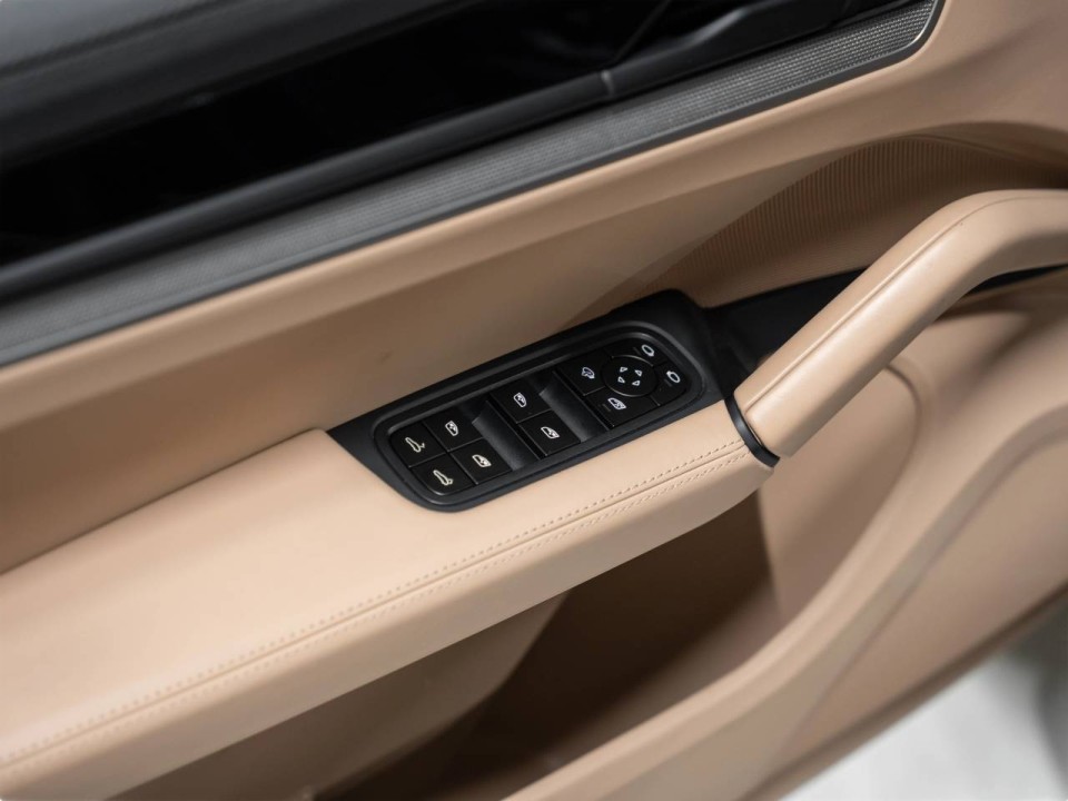 Porsche Cayenne S - foto 23