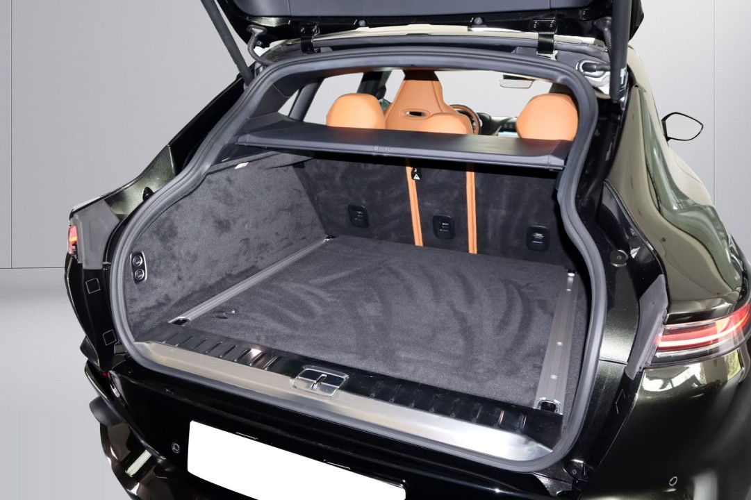 Aston Martin DBX - foto 34