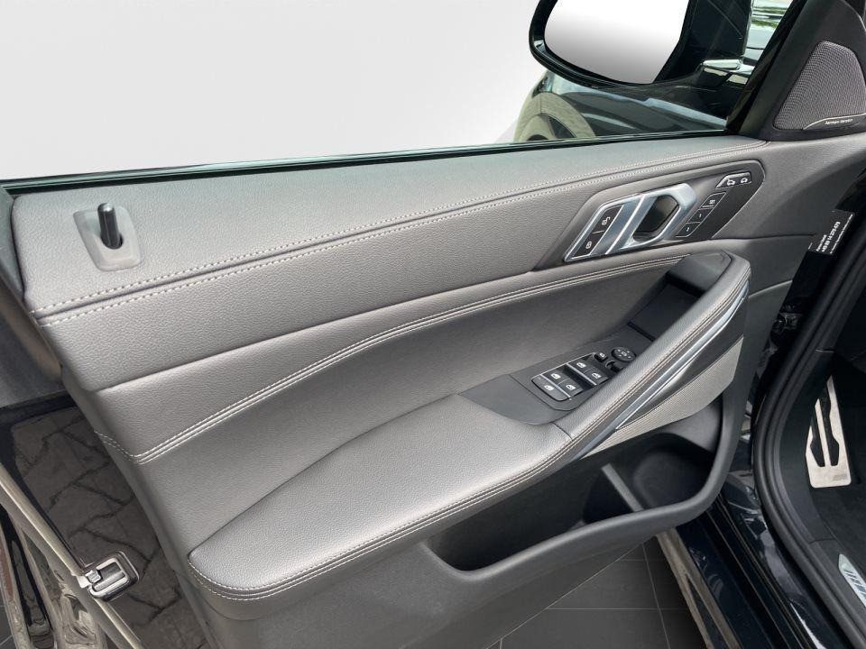 BMW X6 xDrive30d - foto 11