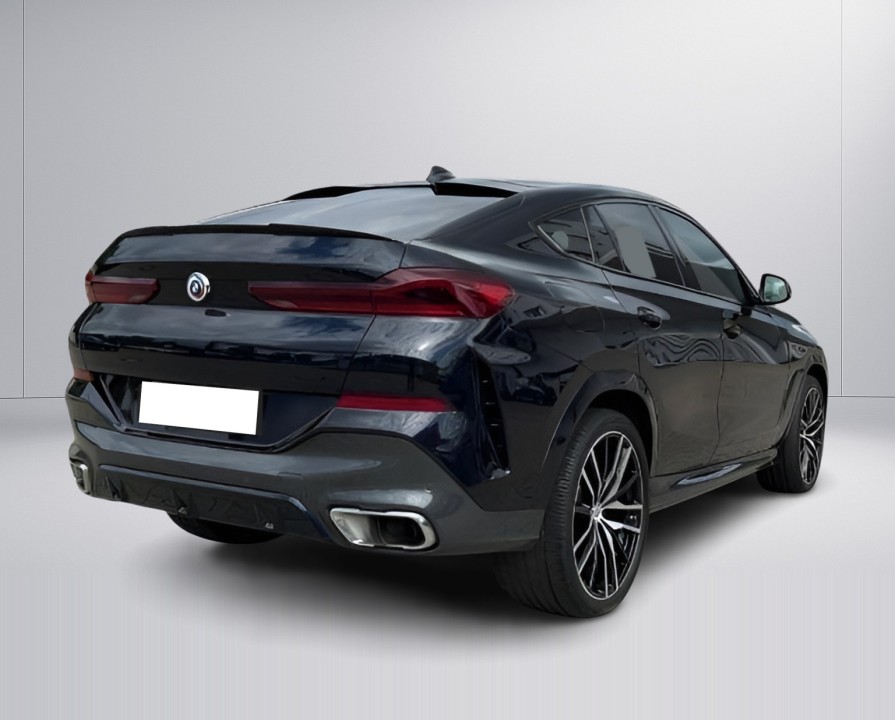 BMW X6 xDrive40d (2)