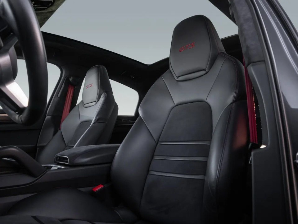 Porsche Cayenne GTS Coupe - foto 18