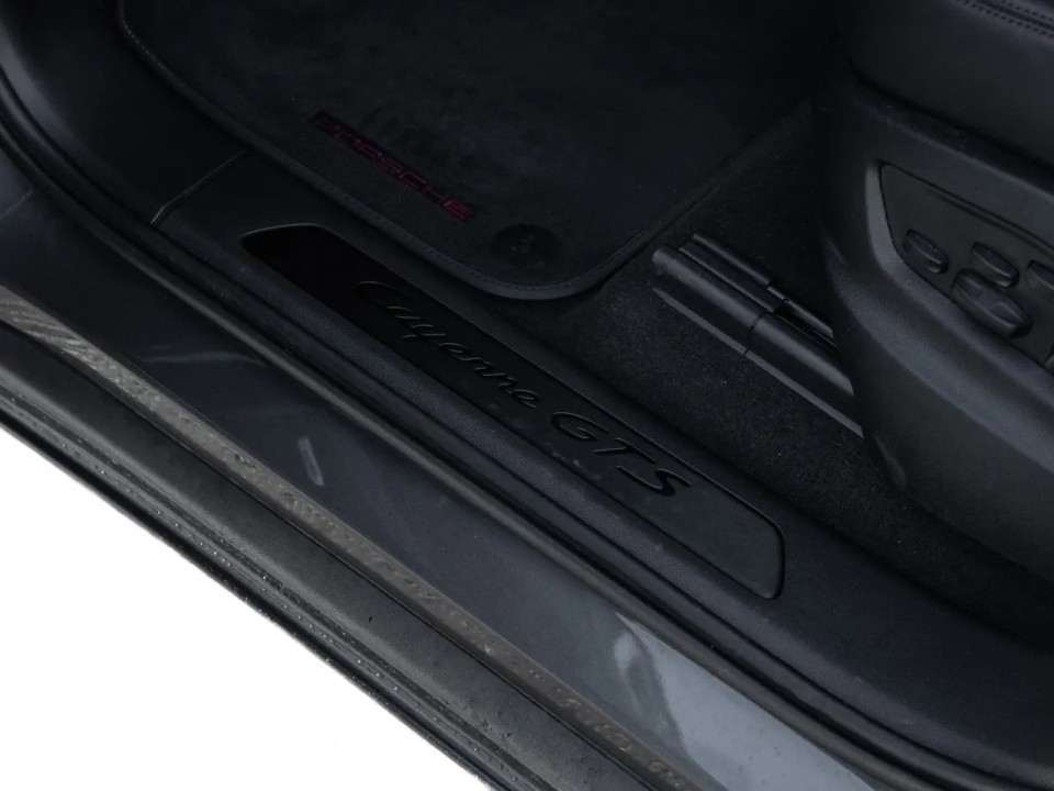 Porsche Cayenne GTS Coupe - foto 25