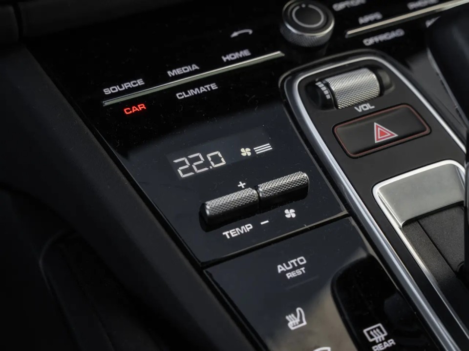 Porsche Cayenne GTS Coupe - foto 13