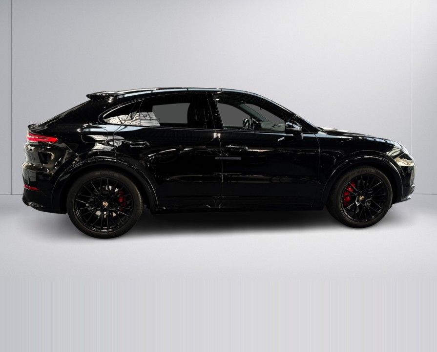 Porsche Cayenne GTS Coupe (3)